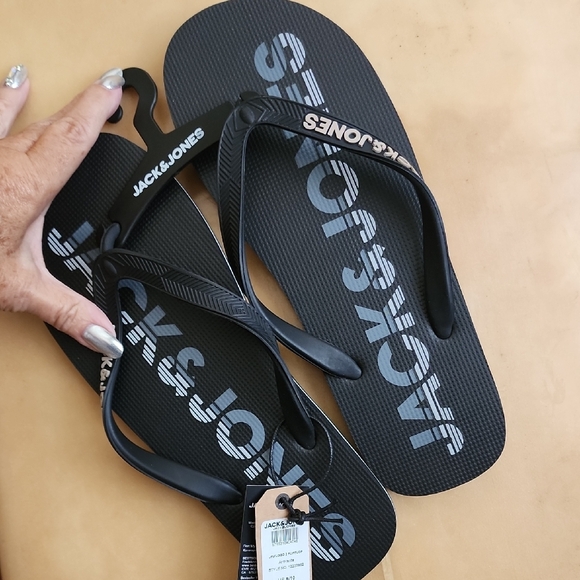Jack & Jones Other - Jack & Jones Charcoal Flip Flops with Bold Logo